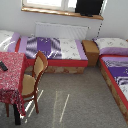 Penzion Apartmany Zlín Room photo