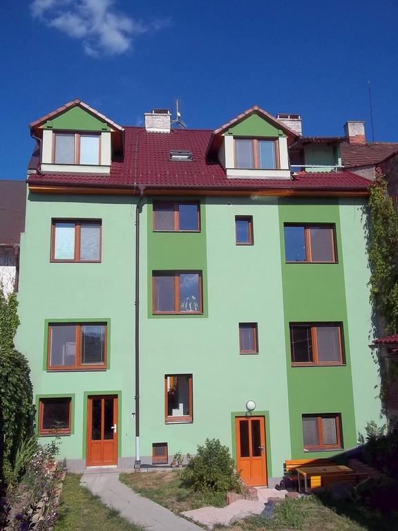Penzion Apartmany Zlín Exterior photo